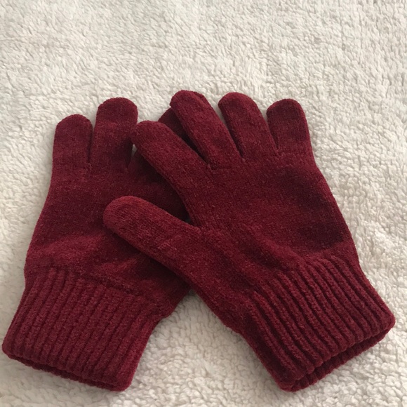 Accessories - KNIT WINTER GLOVES CRIMSON